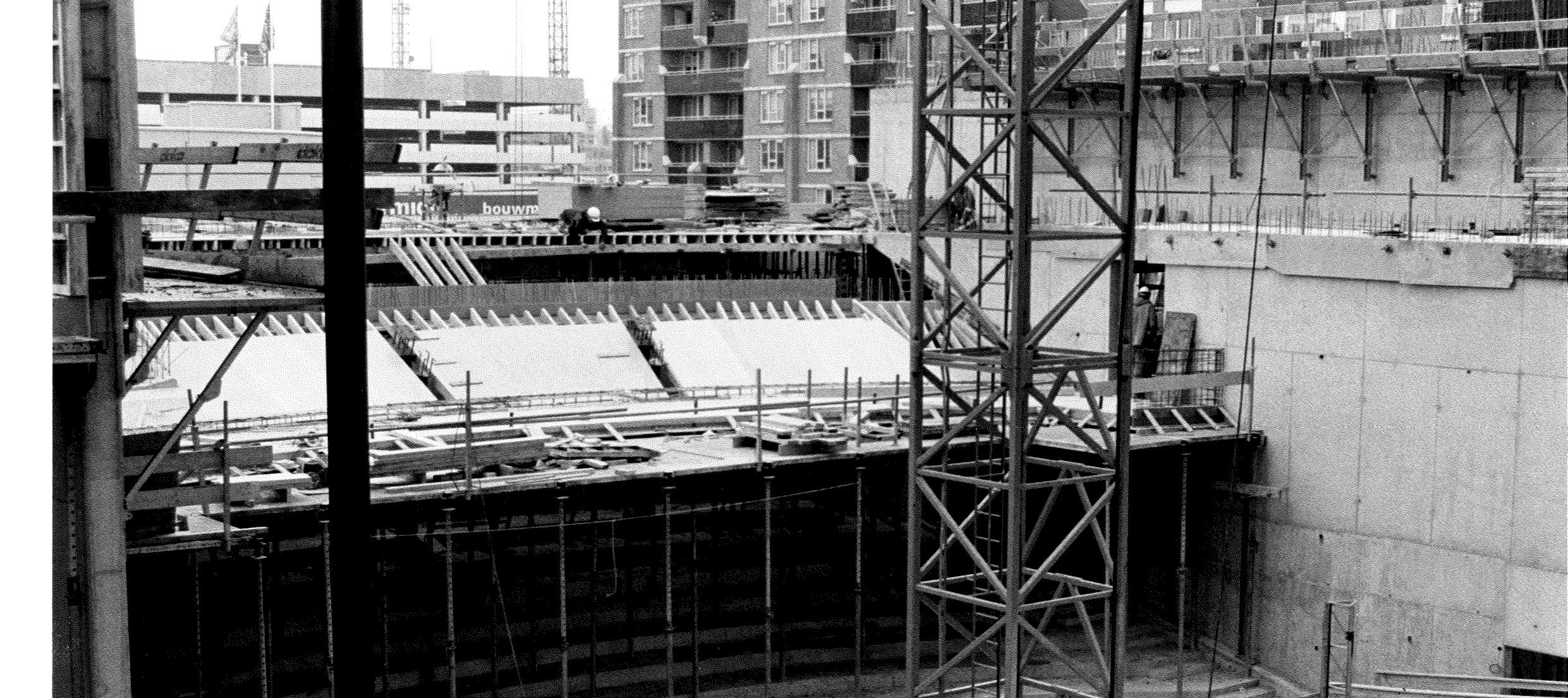 Foto van de constructie van de grote zaal